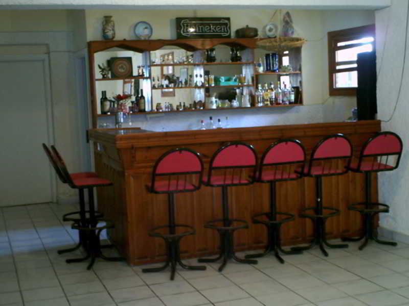 Yiannis Ηotel Foiníkion Extérieur photo