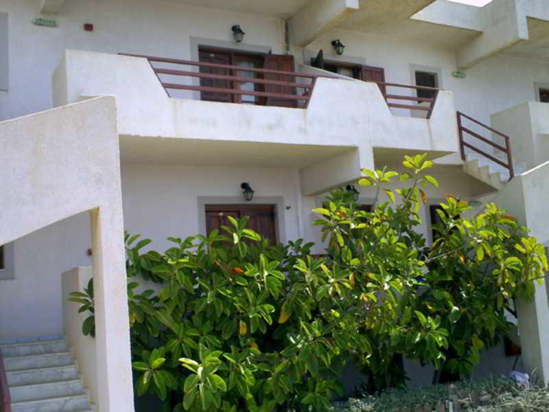 Yiannis Ηotel Foiníkion Extérieur photo